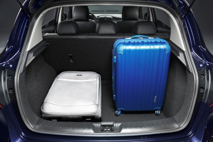 Auto magazin Nissan Pulsar 77