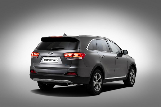 Auto magazin Kia Sorento 2