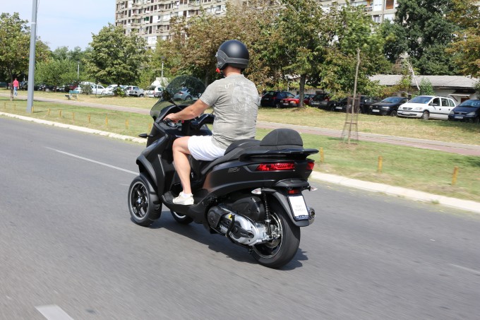 auto magazin 4 www.magazinauto.com