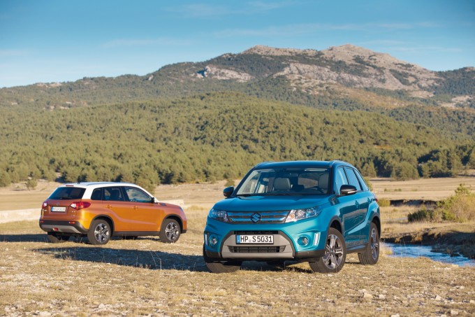 18_All-New_VITARA_front_and_rear (L)