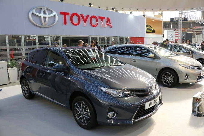 auto magazin beogradski sajam salon automobila u beogradu toyota 4