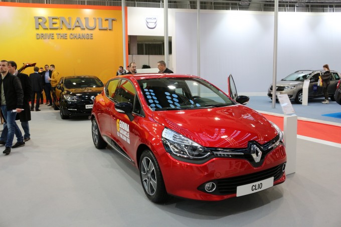auto magazin beogradski sajam salon automobila u beogradu renault 3