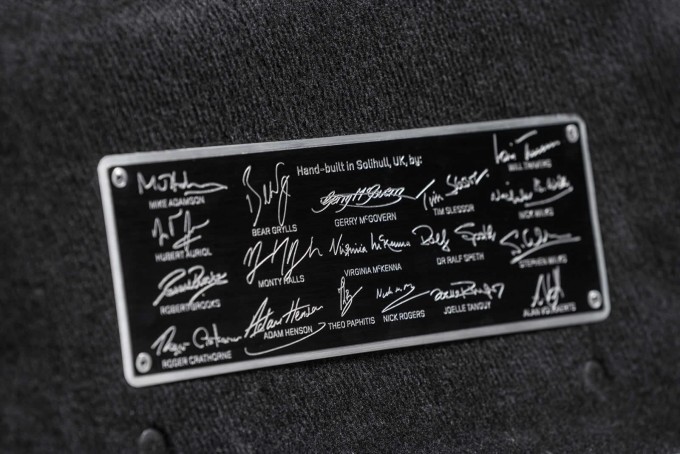 auto magazin dva miliona land rovera