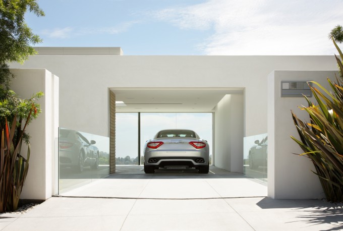 auto magazin holger schubert office garage garaža iz snova