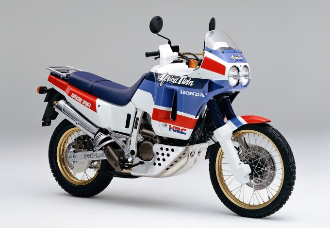 Auto magazin XRV650 Africa Twin