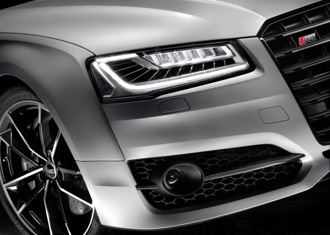 auto magazin audi s8 plus