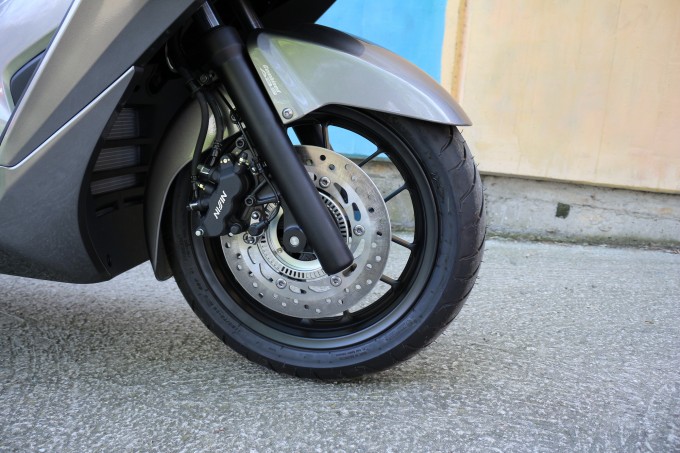 Auto magazin srbija honda forza 300 test