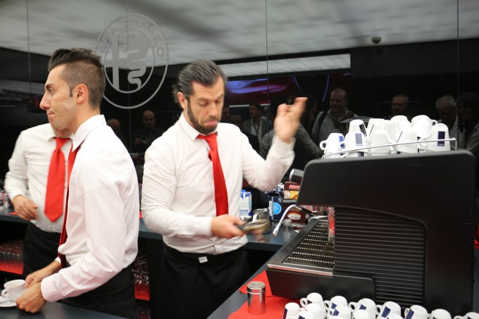 auto magazin srbija alfa romeo stand frankfurt 2015