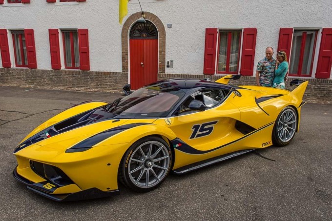 auto magazin srbija google ferrari poklon za zenu