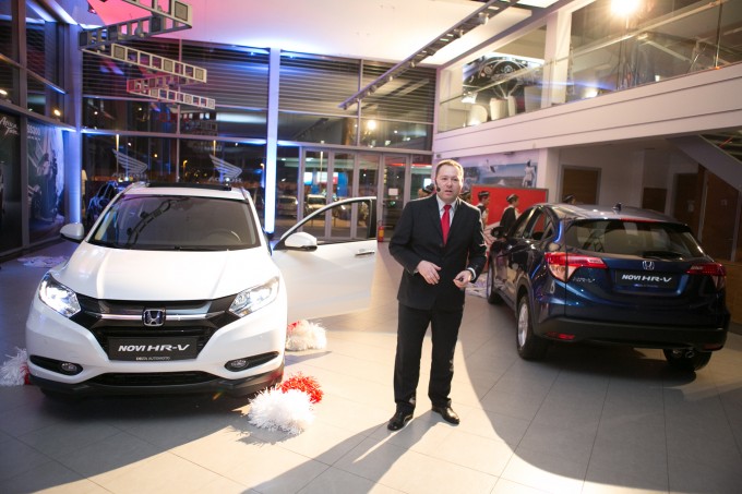 auto magazin srbija honda hr-v salon novi beograd