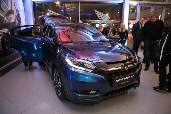 auto magazin srbija honda hr-v salon novi beograd