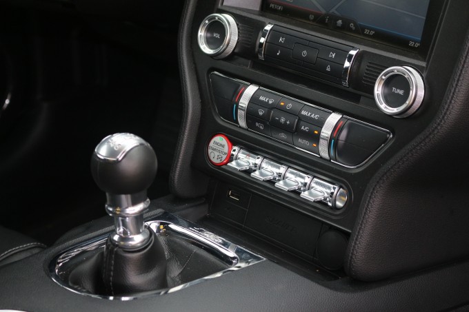 Auto magazin ford mustang promocija