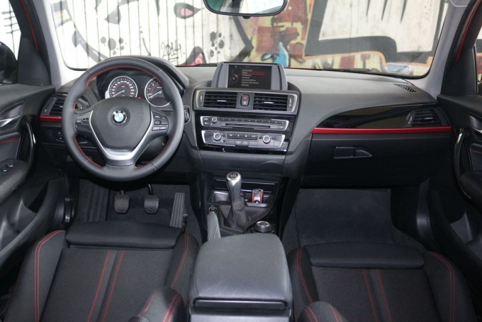 Auto magazin srbija bmw 116i test