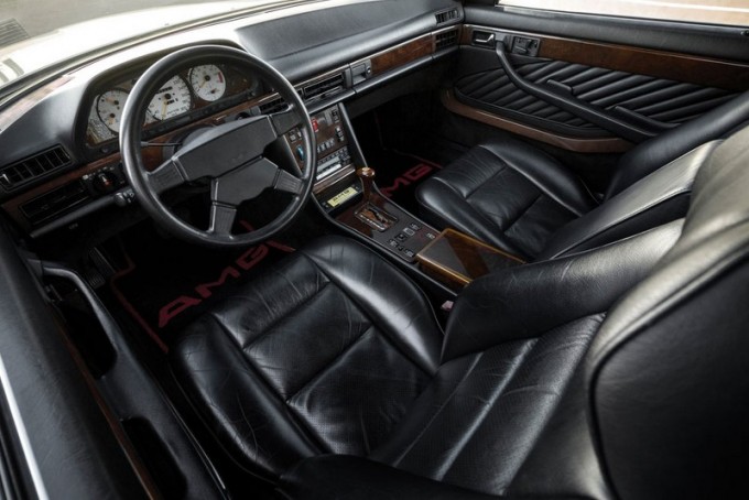 auto magazin srbija Mercedes 560 SEC 6.0 AMG Wide Body