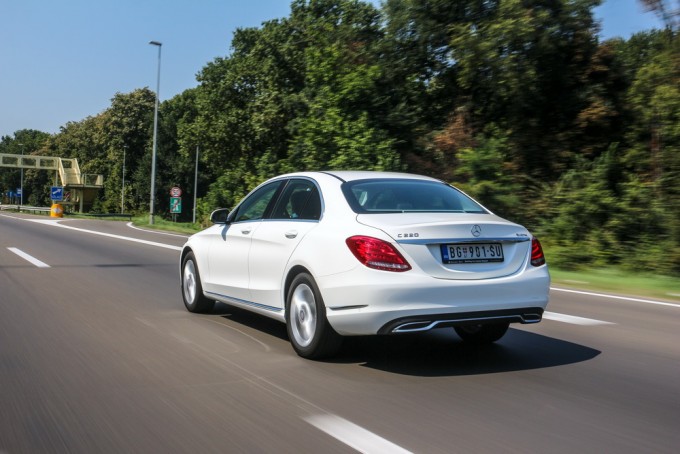 Auto magazin mercedes c220 bluetec test