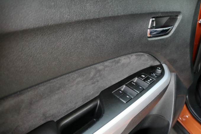 Auto magazin suzuki vitara 4x4 so color 2015 test