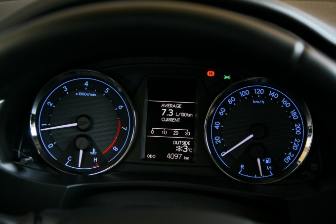 auto magazin toyota corolla 1,6 test
