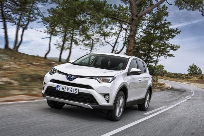 magazinauto.com toyota rav4 hybrid promocija