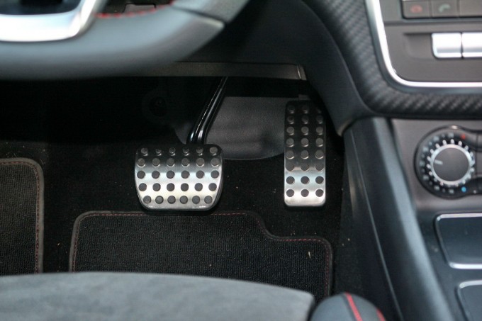 Auto magazin Srbija Mercedes A180 AMG 2015 test