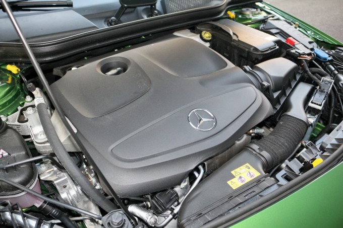 Auto magazin Srbija Mercedes A180 AMG 2015 test