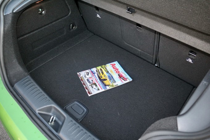 Auto magazin Srbija Mercedes A180 AMG 2015 test