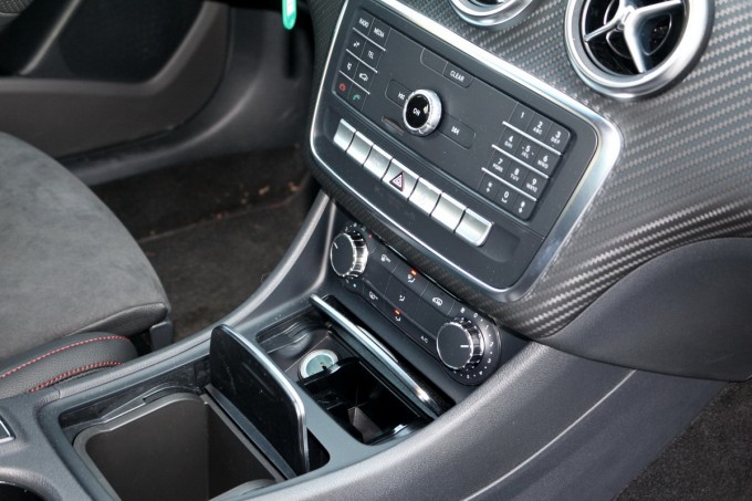 Auto magazin Srbija Mercedes A180 AMG 2015 test