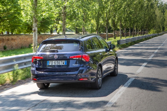 Auto magazin Srbija FIAT Tipo 5 dr and station wagon karavan 2016 promocija preview