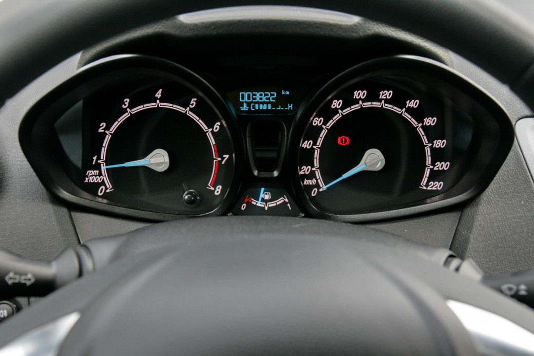 magazinauto.com srbija ford fiesta ambiente 2015 srbija test review
