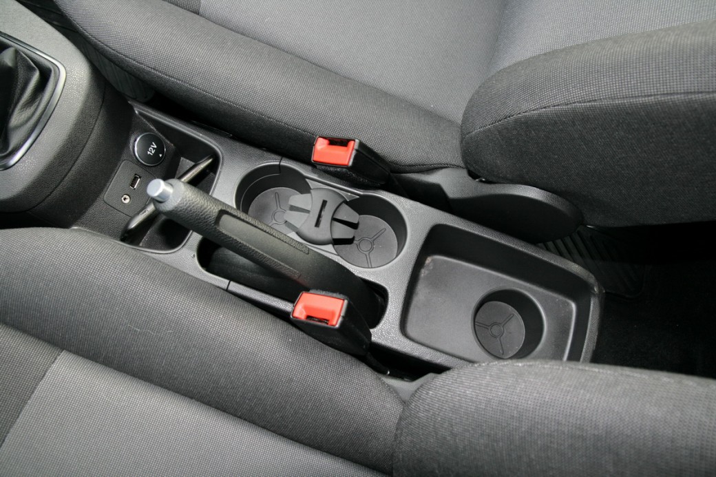 magazinauto.com srbija ford fiesta ambiente 2015 srbija test review
