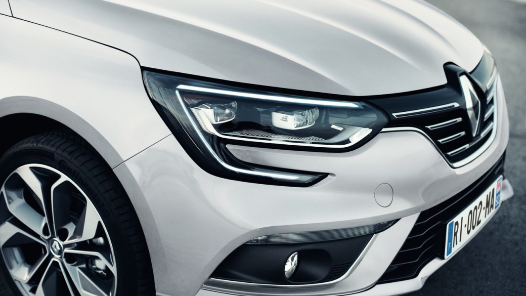 auto magazin renault megane sedan