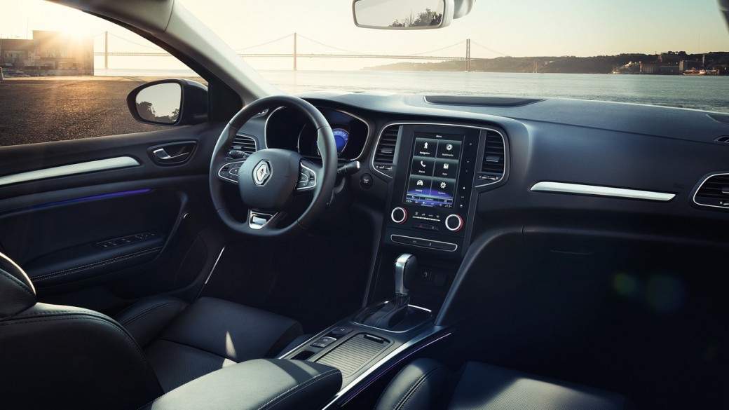auto magazin renault megane sedan