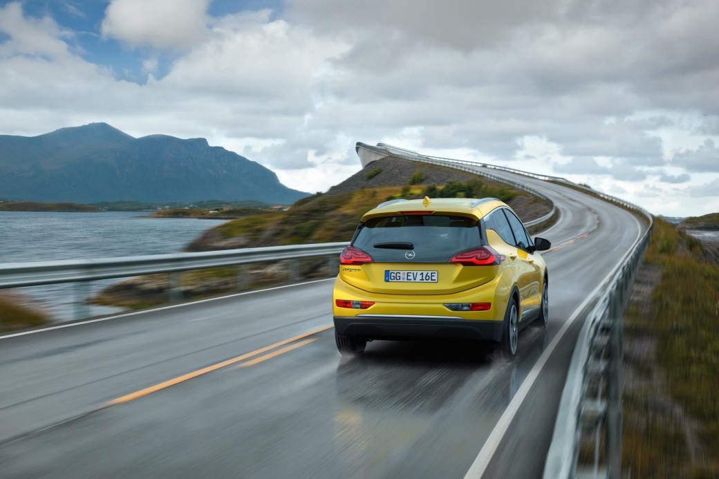 auto magazin rs srbija paris 2016 opel ampera