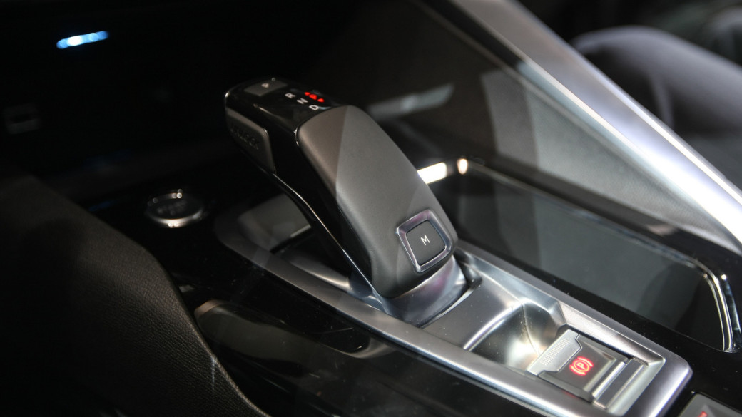 auto magazin rs srbija peugeot 5008 suv 11