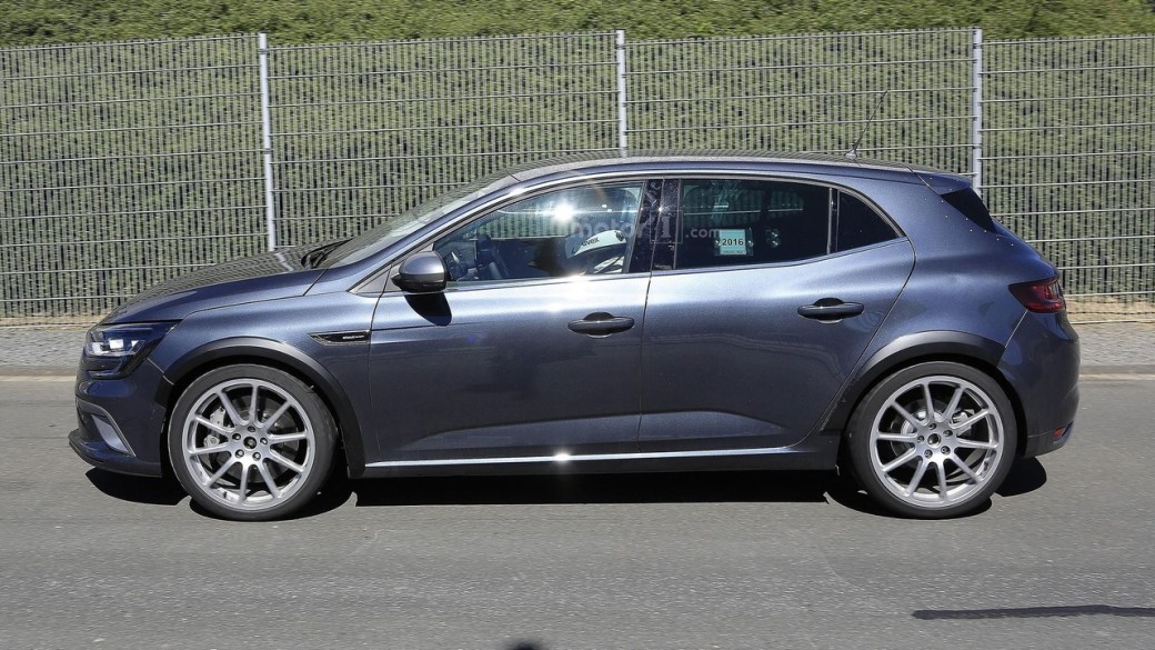 auto magazin rs srbija 2018 renault megane rs