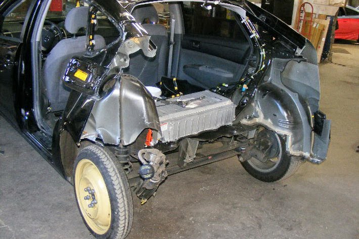 auto magazin srbija pruck toyota prius subaru baja 6
