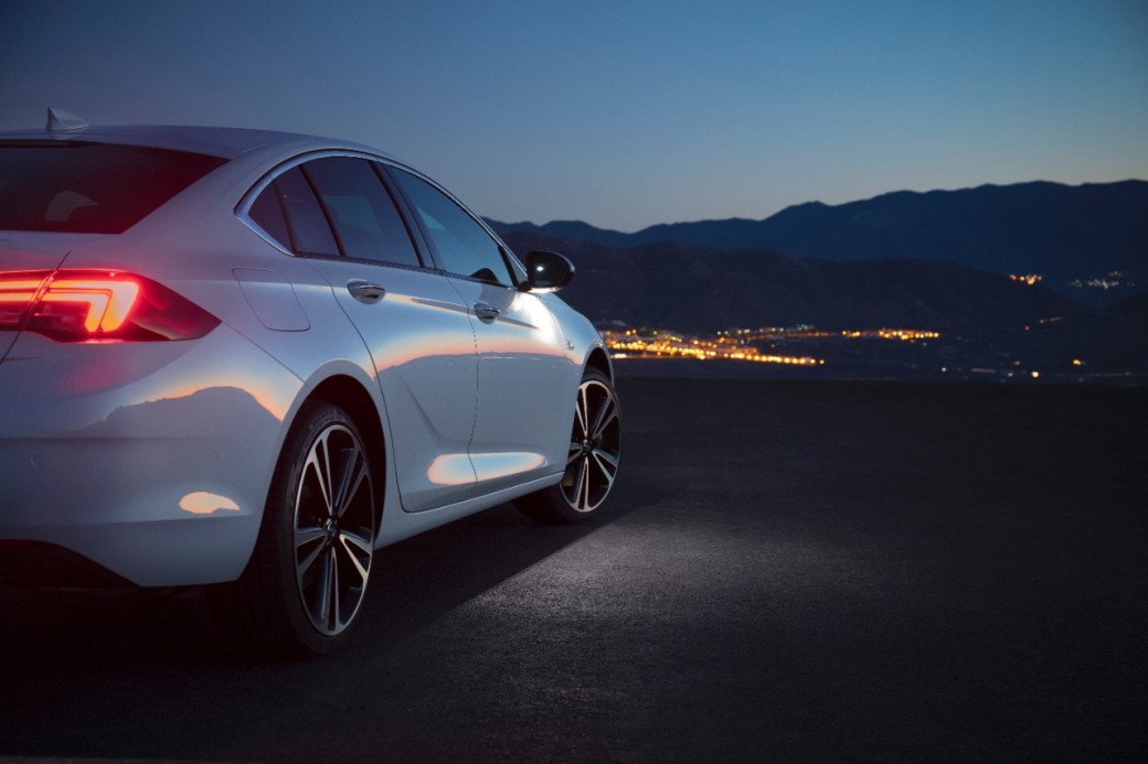 auto magazin srbija opel insignia grand sport