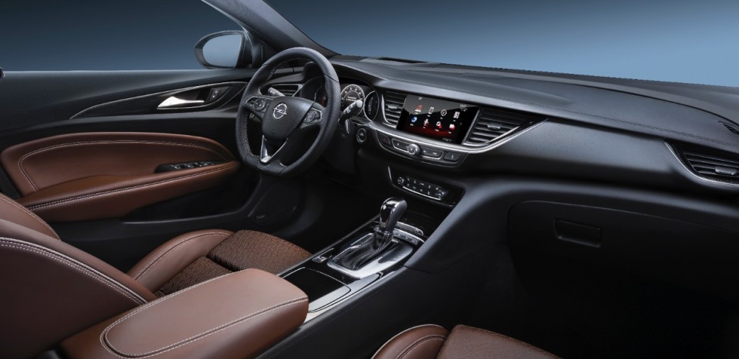 auto magazin srbija opel insignia grand sport