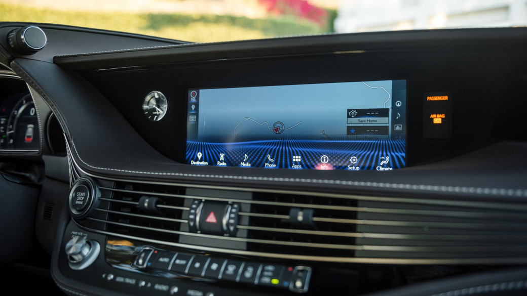 auto magazin srbija 2018 lexus ls