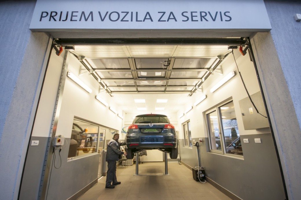 auto magazin srbija psc komnenovic opel