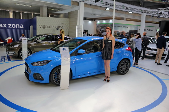 Auto magazin Salon automobila Beograd 2017 06
