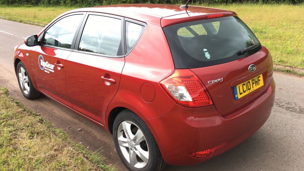auto-magazin-srbija-top-gear-kia-ceed
