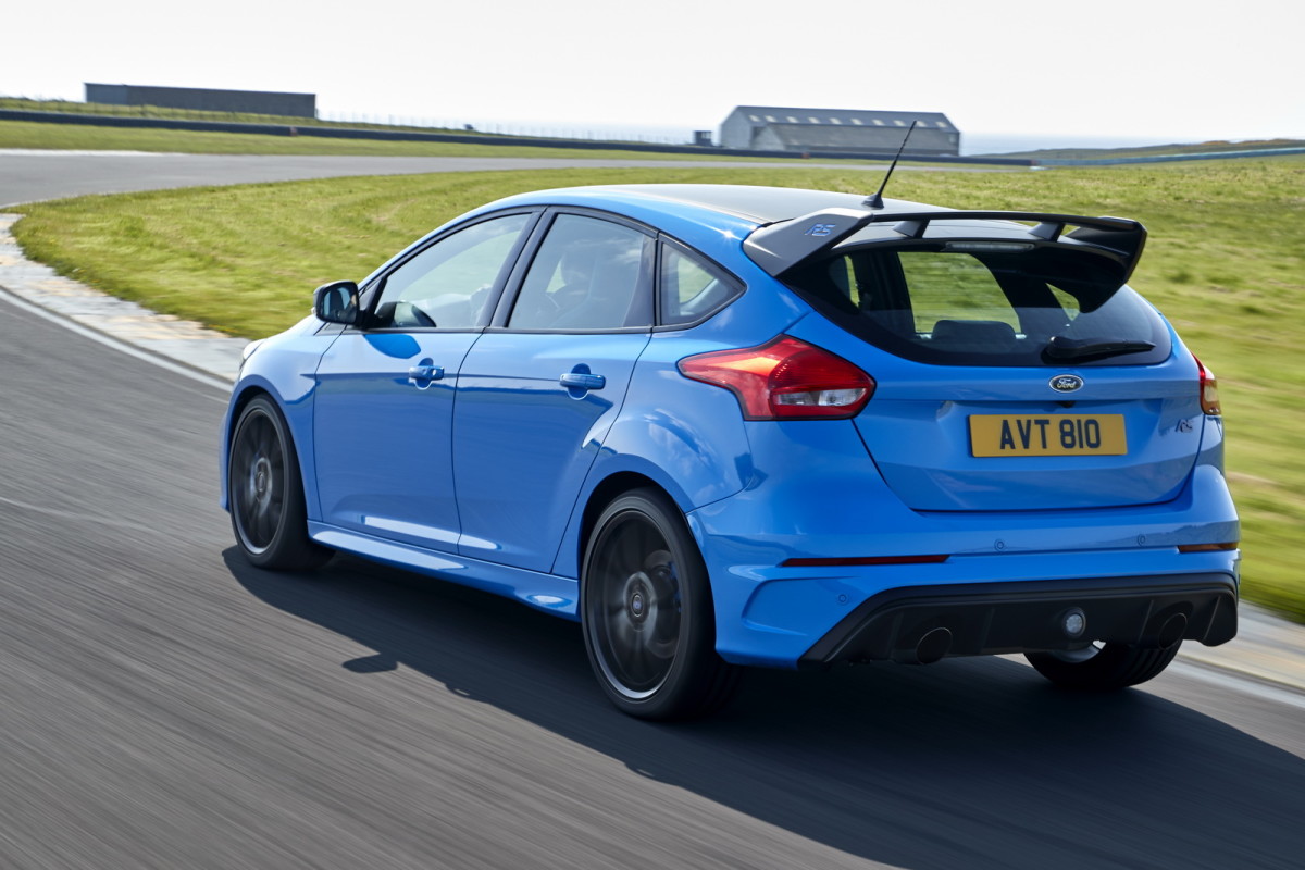 Auto-magazin-Srbija-Mountune-Ford-Focus-RS