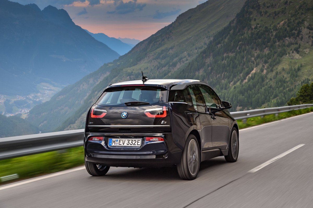 auto-magazin-srbija-2018-BMW-i3