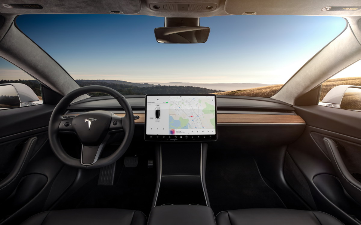 auto magazin srbija tesla model 3