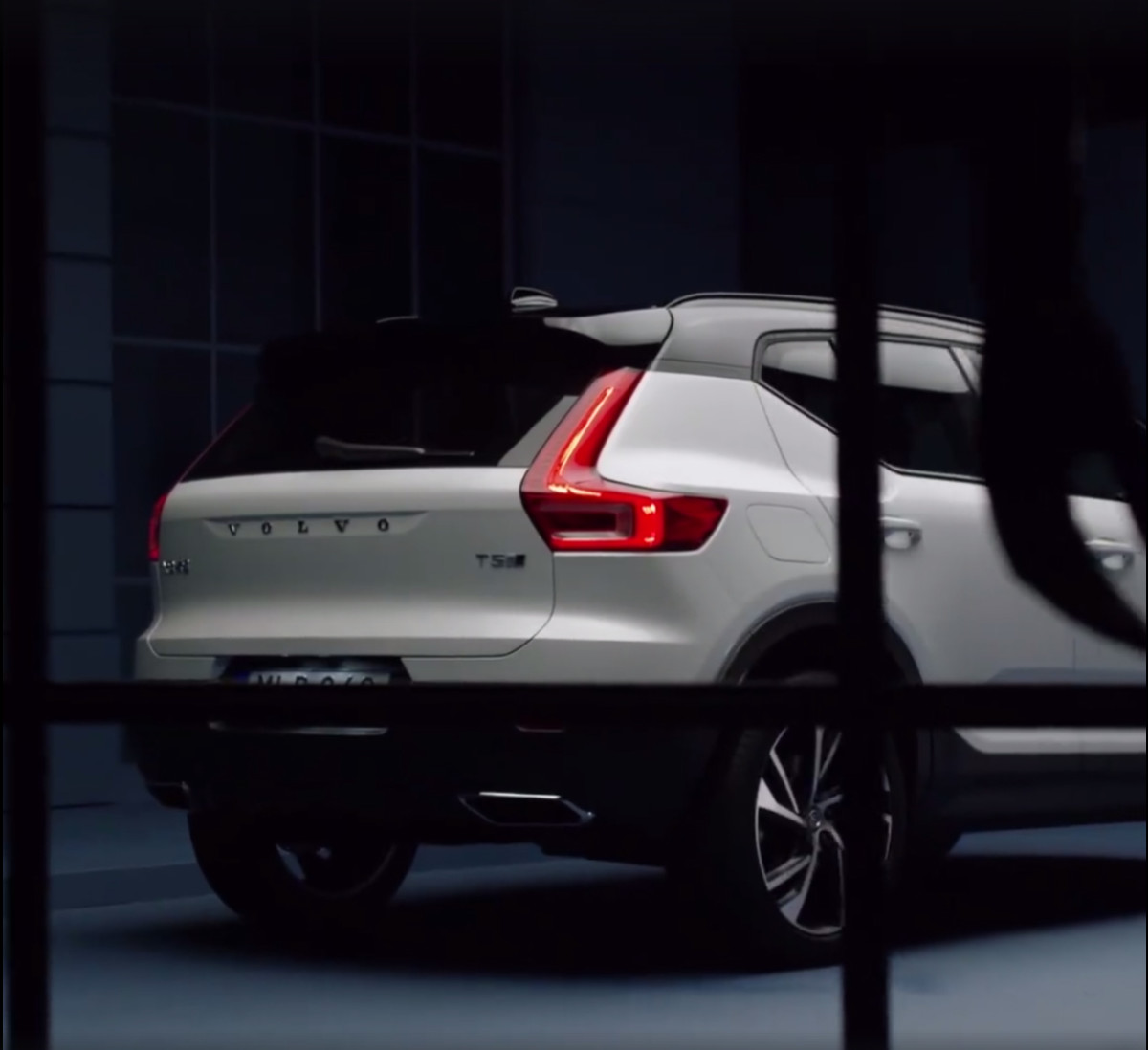 Auto-magazin-Srbija-Volvo-XC40-3