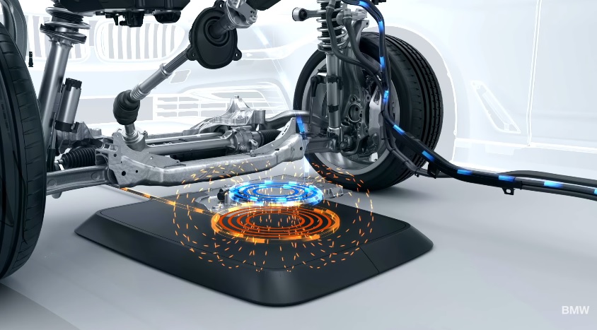 auto magazin srbija bmw 530e wireless charging bežično punjenje
