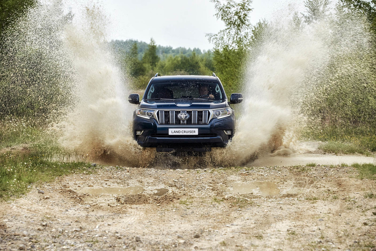 auto-magazin-srbija-land-cruiser-2017