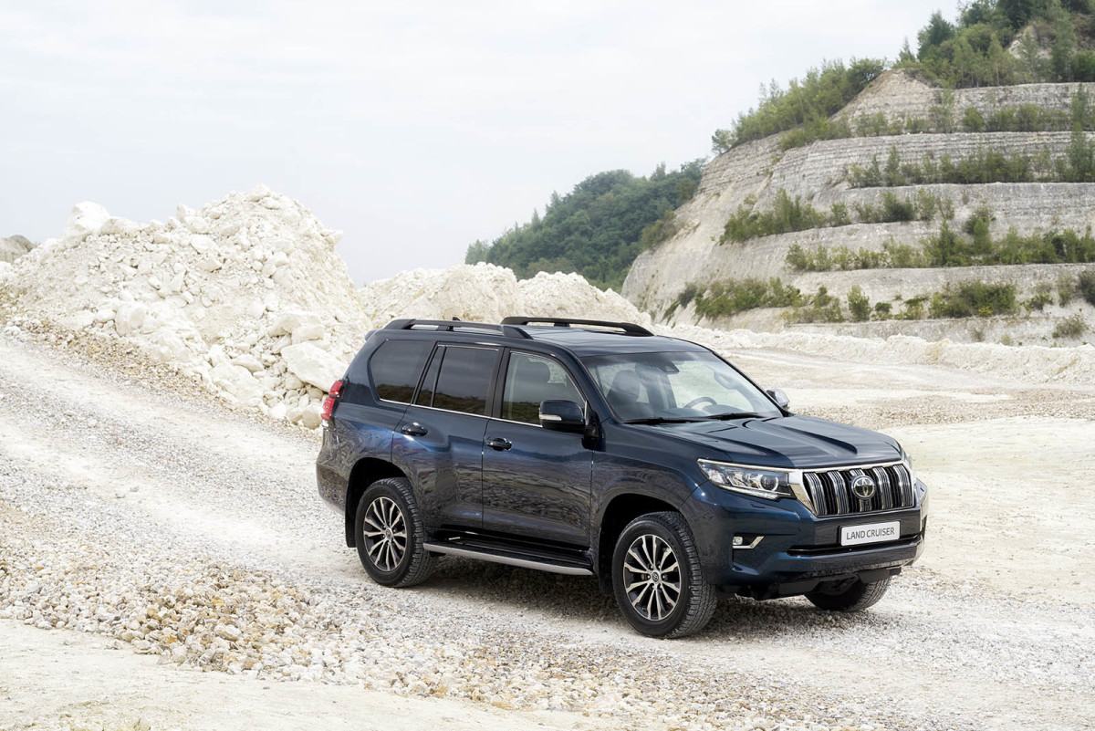 auto-magazin-srbija-land-cruiser-2017