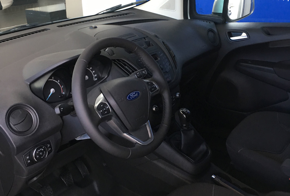 auto magazin srbija ford courier akcija