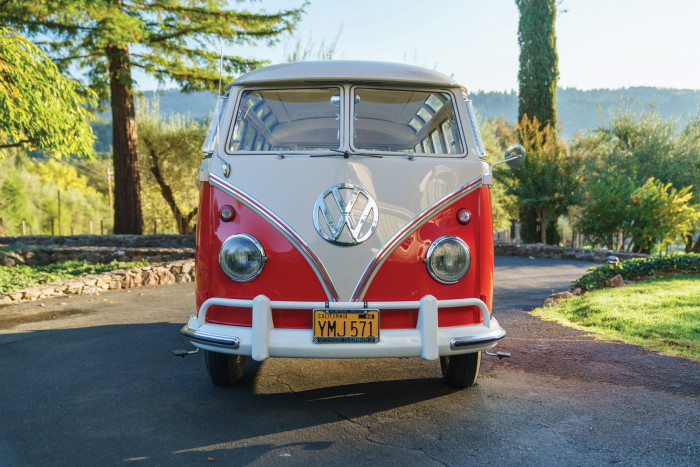 Auto-magazin-Srbija-1960-vw-microbus-23-window